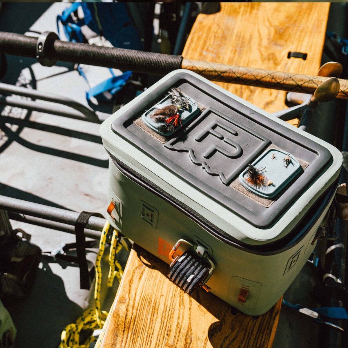 Fishpond Tacky Grande Fly Dock Magpad