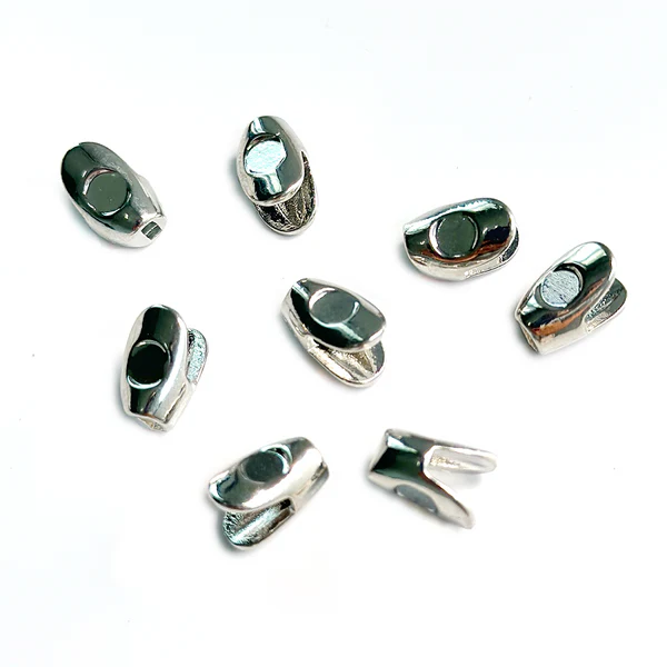 Limestone Streamer Skull Head